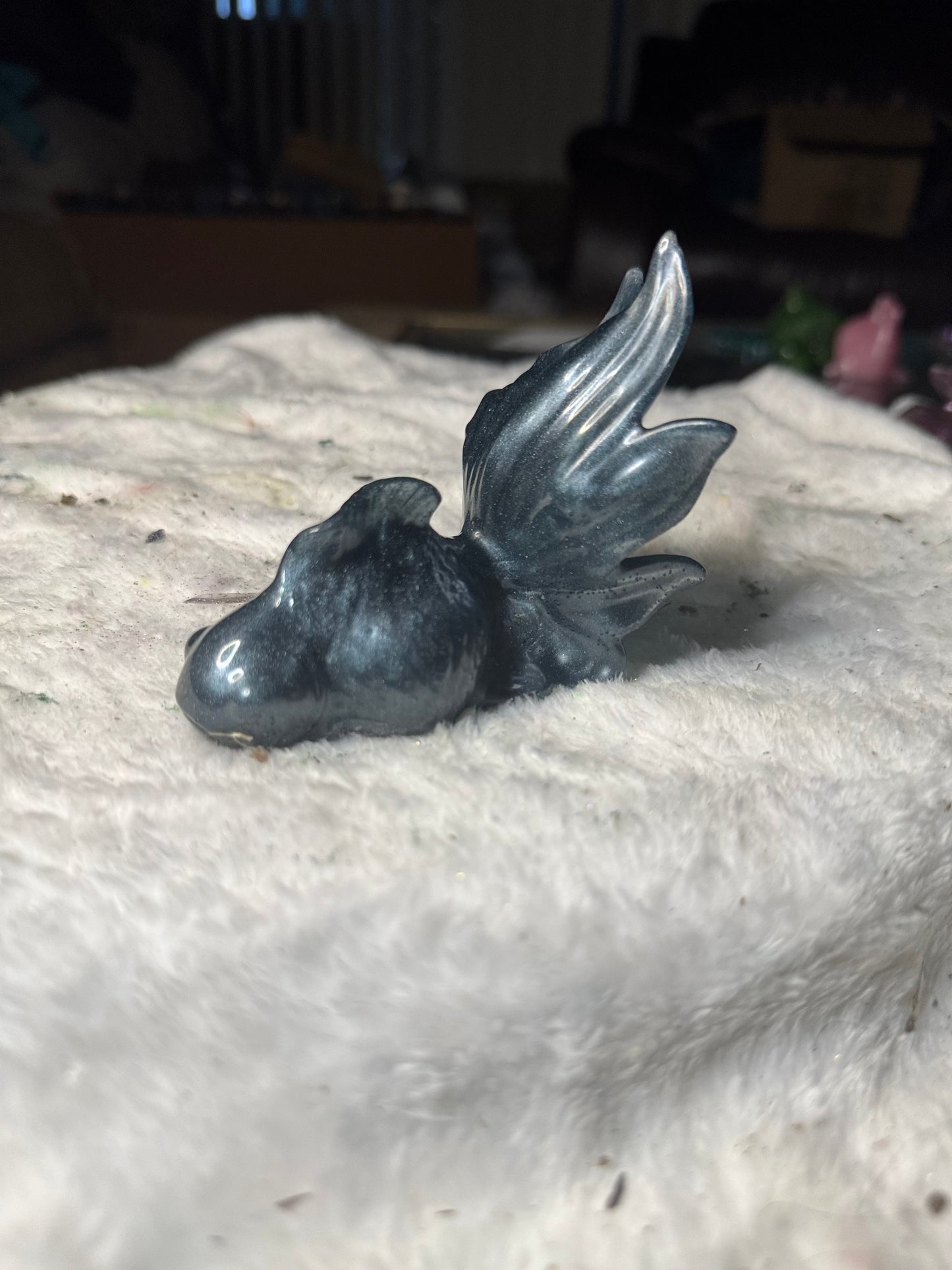 Red Fish, Blue Fish ~ 3”H x 3 1/2”W ~ 2.65 oz