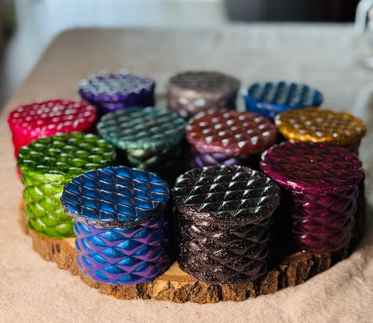 Diamond Cut Jar With Lid ~ 3”H x 3 1/2”W